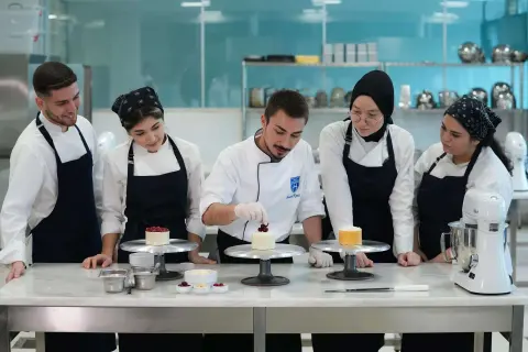 Haliç’te uygulamalı mutfak eğitimi